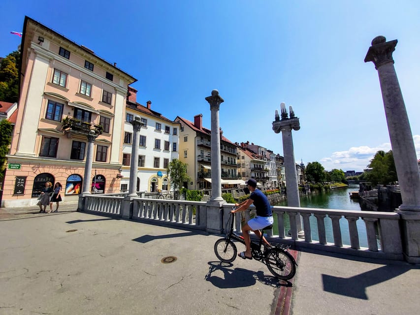 Ljubljana by E-Bike: Guided City Highlights Tour - Practical details that affect your choice