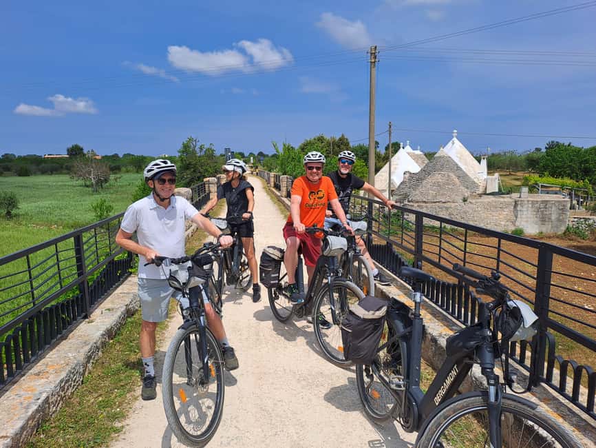 Locorotondo: E-bike Tour on the Apulian Aqueduct Cycleway - The return to Locorotondo