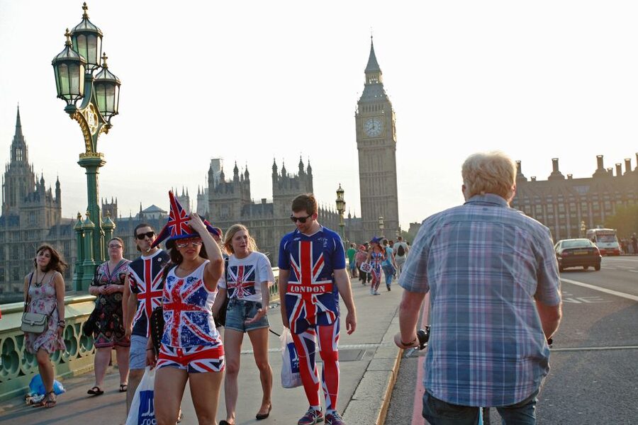 London: Private Bike or eBike Gold Classic Tour - Choosing a Central, East, or West Route
