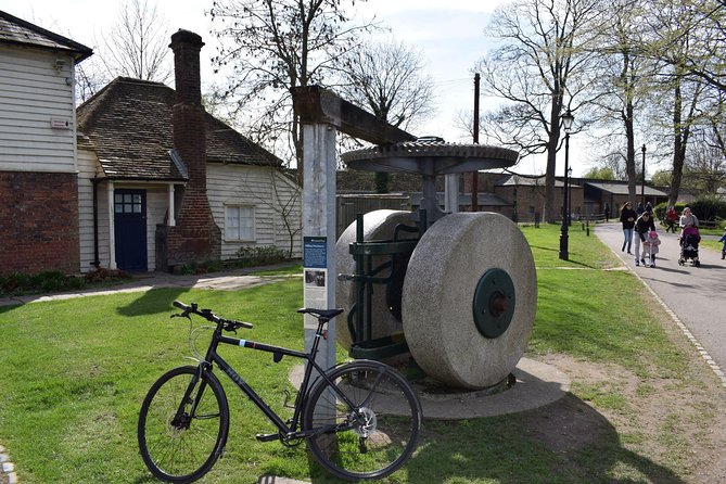 London's Best Kept Secret Bike Tour - Why this ride feels unlike a central London tour