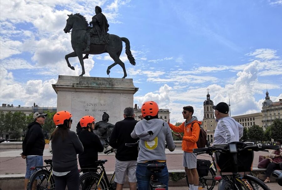 Lyon: 2-Hour Electric Bike Tour with a Local Guide - Key points to know before you ride