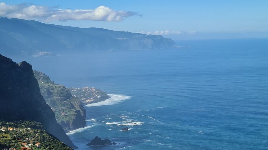Madeira: Guided E-bike Tour of the North Coast - The tunnel and Arco de São Jorge