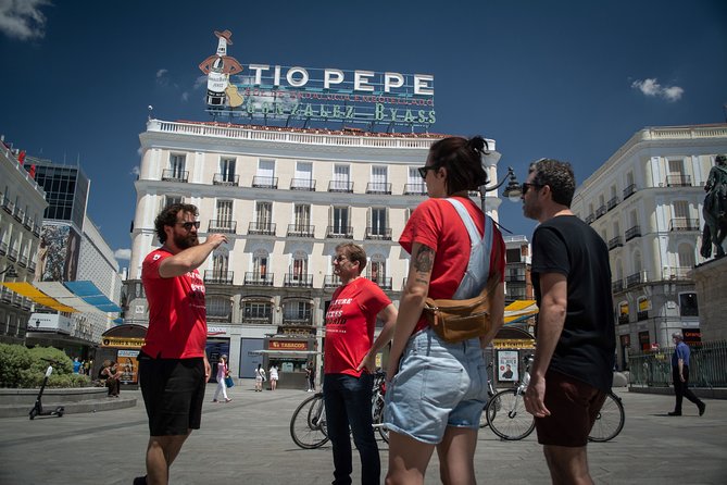 Madrid: 3 hour Guided Highlights Bike Tour with Optional Tapas - Puerta del Sol closes the city loop