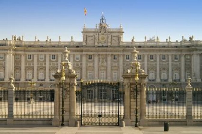 Madrid Highlights Bike Tour - Cibeles shows off Madrid’s grand architecture