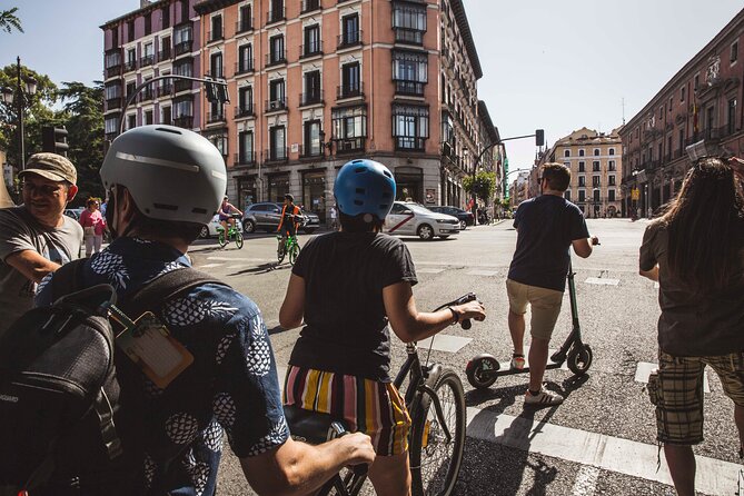 Madrid Sightseeing Electric Bike tour (Small group. Semi private) - Temple of Debod and the final return