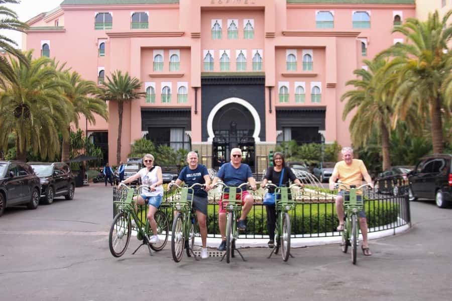 Marrakech : Electric Bicycle City Tour - Riding through the souks and Medina