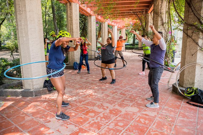 Mexico City Highlights E-Bike Tour With Foodie Stops - Starting near Reforma and getting set up