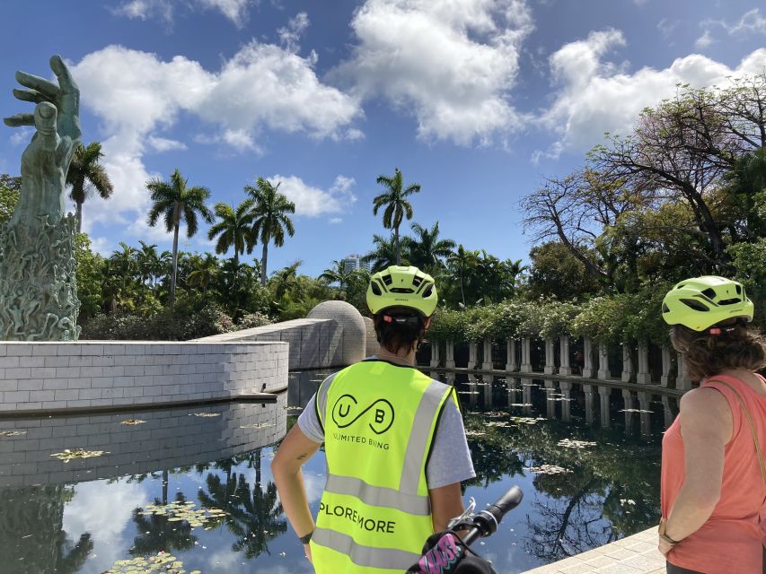 Miami Beach: City Highlights Guided Bike or eBike Tour - Mango’s Tropical Cafe and the Public Side of South Beach