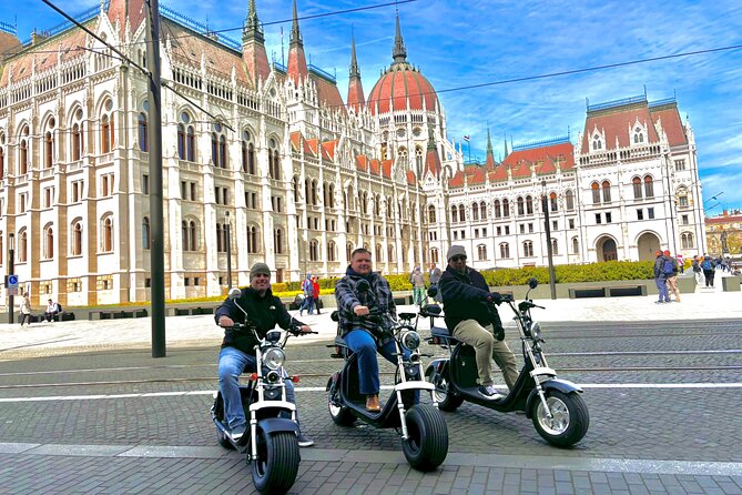 Monster Bike Sightseeing Tour – City Budapest on Electric Rollers - Starting at Galamb Street with the riding lesson