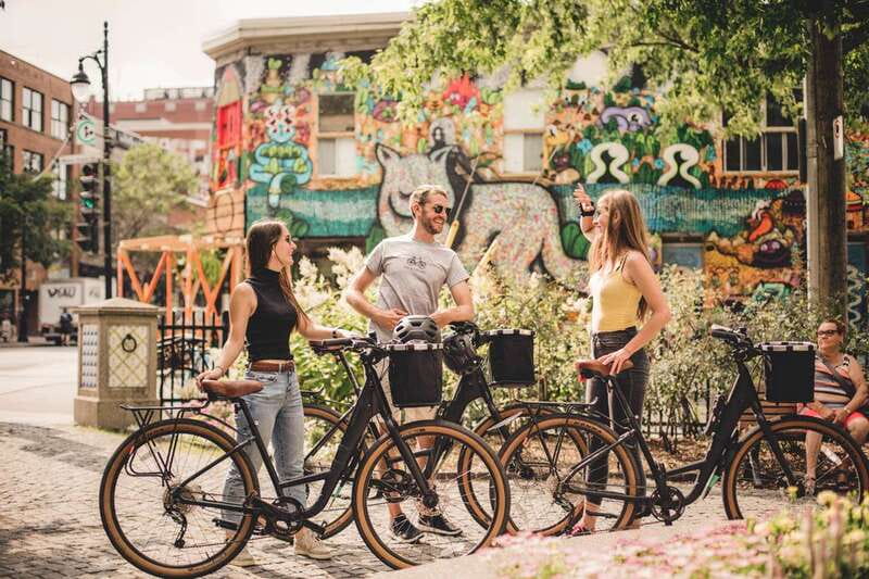 Montreal: Downtown and Old Montreal Highlights Bike Tour - The guides make the history stick