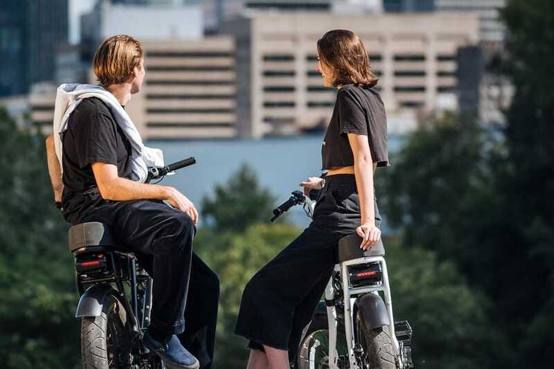 Montreal: E-Bike Sightseeing Tour - Jean-Talon Market and the Mile End bagel