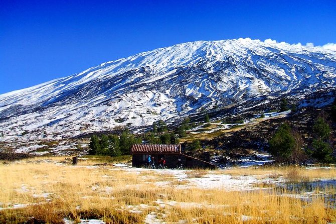 Mountain Biking Etna by MTB or E-Bike - Fitness, clothing, and useful preparation