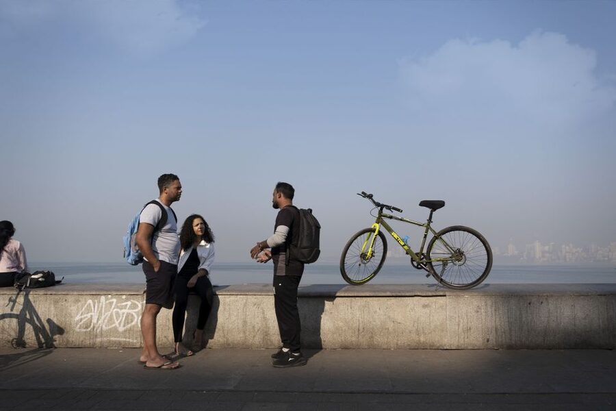 Mumbai: Early Morning Bicycle Tour - CST, Crawford Market, and the city’s working morning