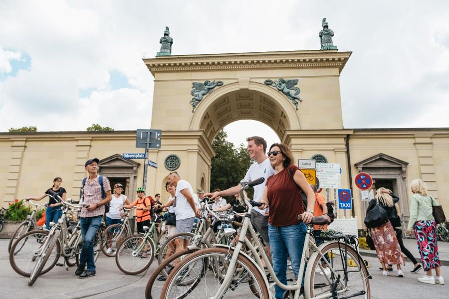 Munich 3-Hour Guided Bike Tour - Königsplatz and the Pinakothek der Moderne widen the view