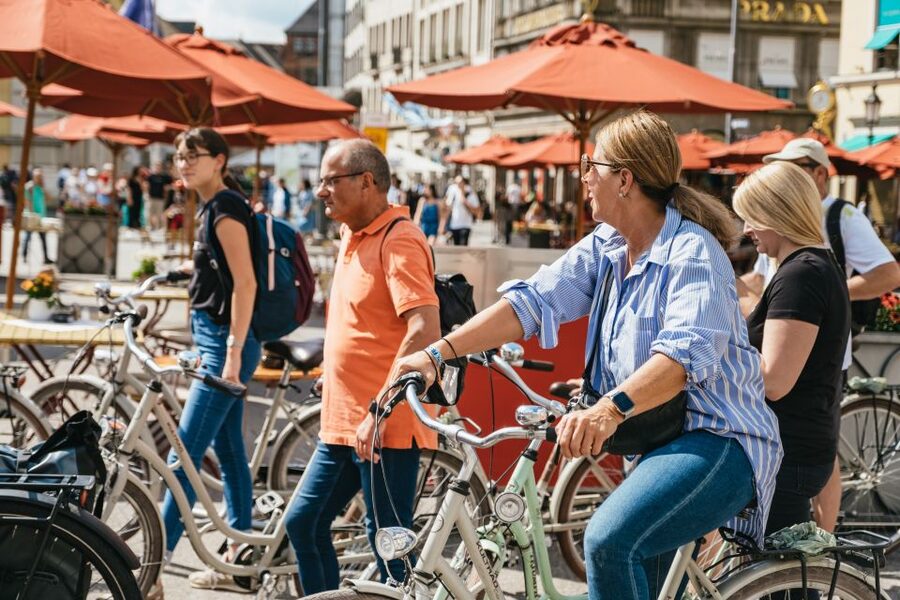 Munich 3-Hour Guided Bike Tour - The English Garden is the tour’s breathing space