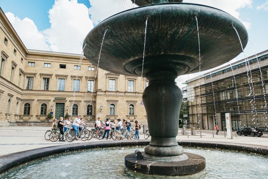 Munich 3-Hour Guided Bike Tour - The beer-garden stop is part of the experience