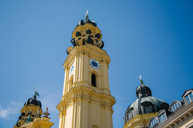 Munich City Bike Tour + Beer Garden Lunch Stop - Guides, pace, and group feel
