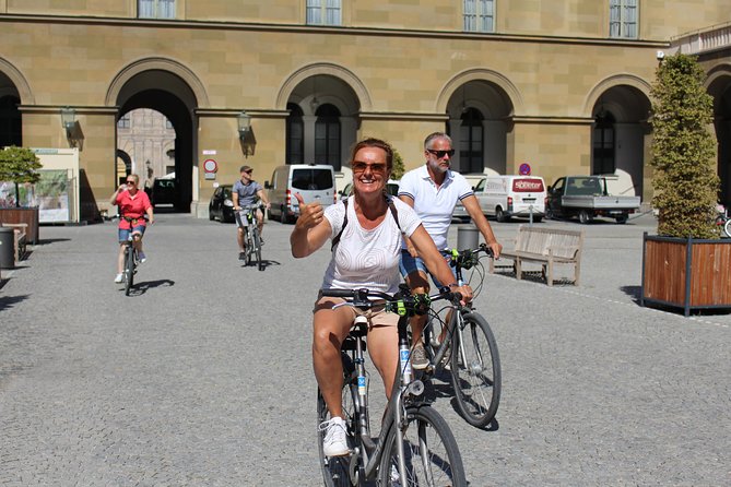 Munich Small-Group Bike Tour - The university quarter and Odeonsplatz