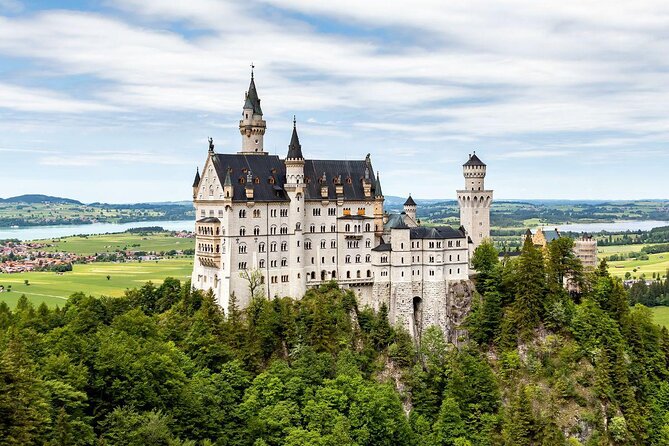 Neuschwanstein Castle by Bus Incl. Bike Ride or Hohenschwangau - Why This Neuschwanstein Day Trip Works