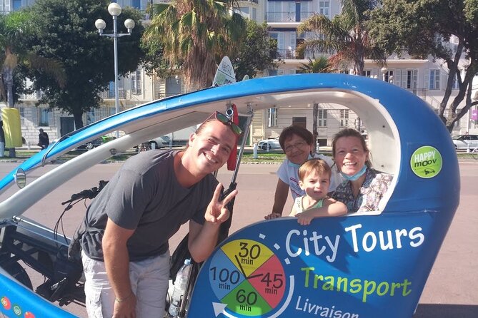 Nice: private guided Tour by electric taxi bike - The 75-minute Grand Tour adds the port and green corridor