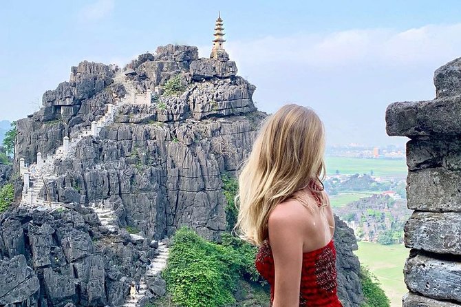 Ninh Binh Full-Day Tour from Hanoi to Hoa Lu, Tam Coc & Mua Cave Via Boat & Bike - Hoa Lu temples and Vietnam’s early capitals