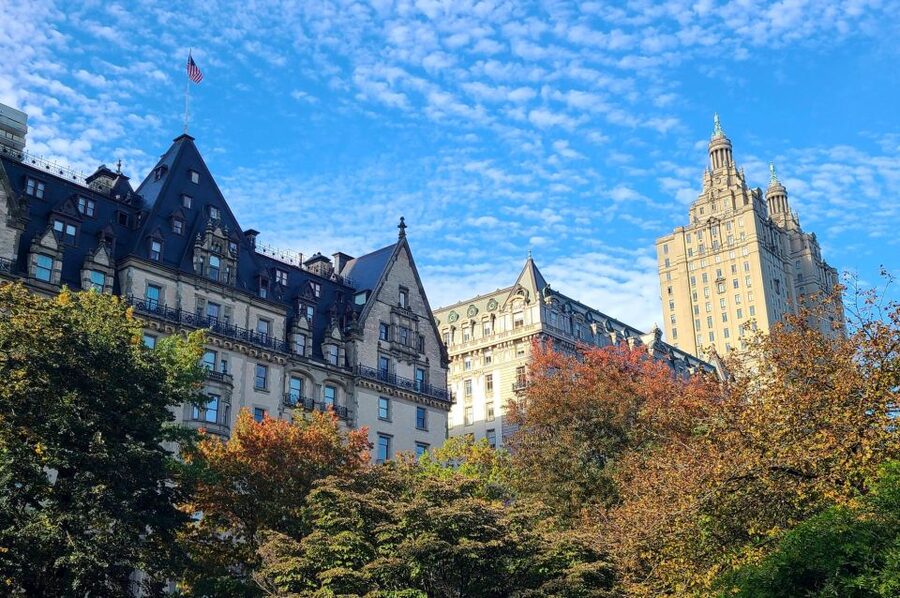 NYC: E-Bike Rental for Central Park and Downtown - Riding into Central Park