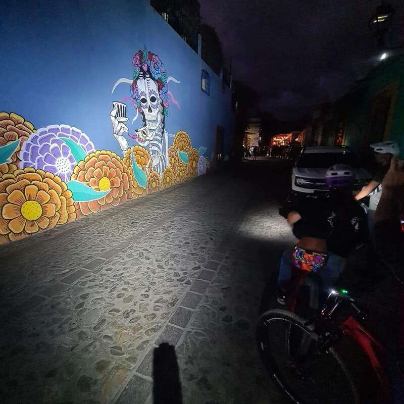 Oaxaca City: Bike Tour with Professional Guide+Art workshop - The optional engraving workshop at 8:00am