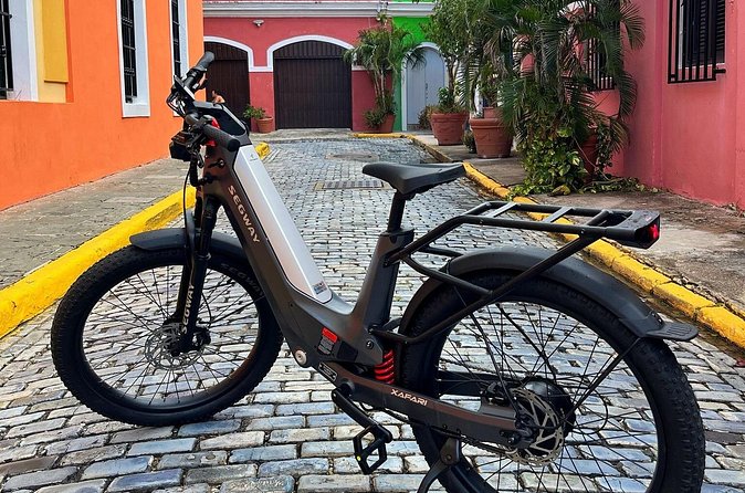Old San Juan: Segway PT and Segway Xafari Ebike Tours - Barracks, cannons, and military memories