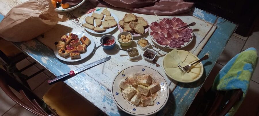 Ostuni: Guided e-bike tour + countryside tasting stop - What you learn about Puglian olive oil
