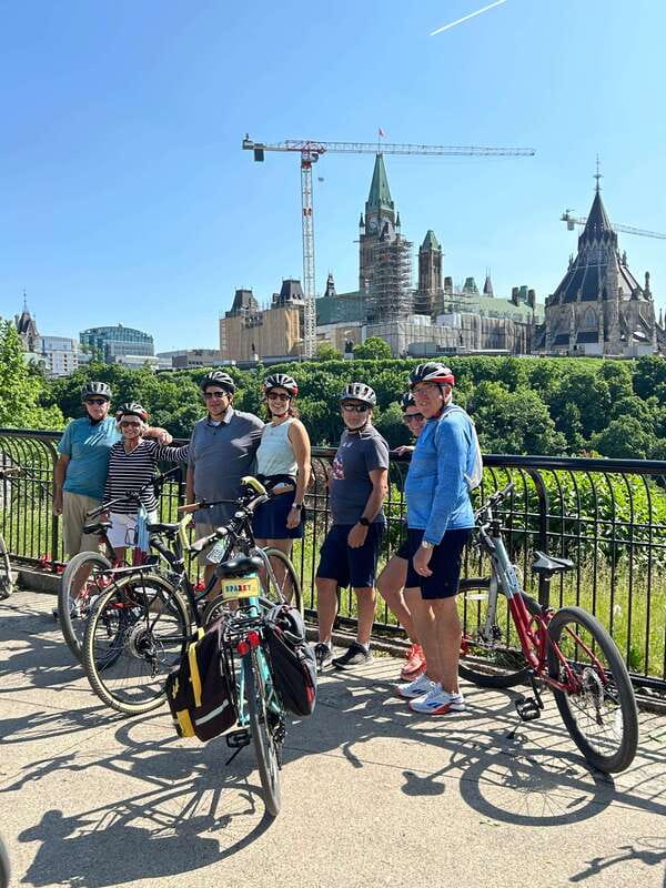 Ottawa: 4 or 8-Hour Bike Rental with Self-Guided Tour - Making the most of a full day