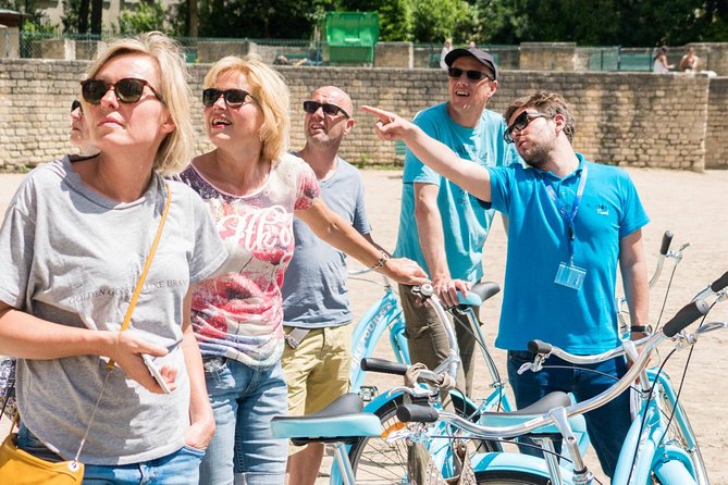 Paris Bike Tour Hidden Secrets in the Latin Quarter & Le Marais neighborhoods - Le Marais brings Jewish Paris into the tour