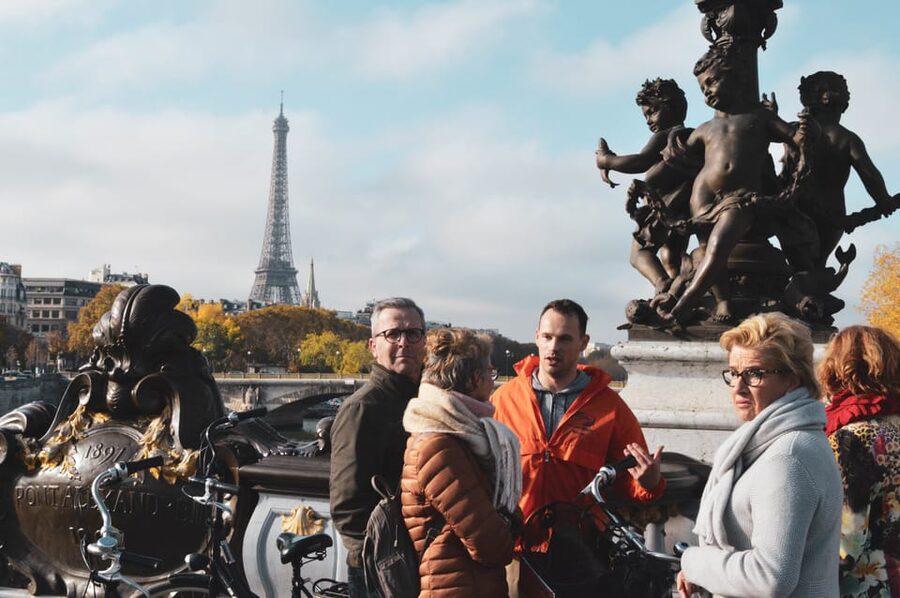 Paris: City Highlights Bike Tour - From Meyerbeer Opéra to the Palais Garnier