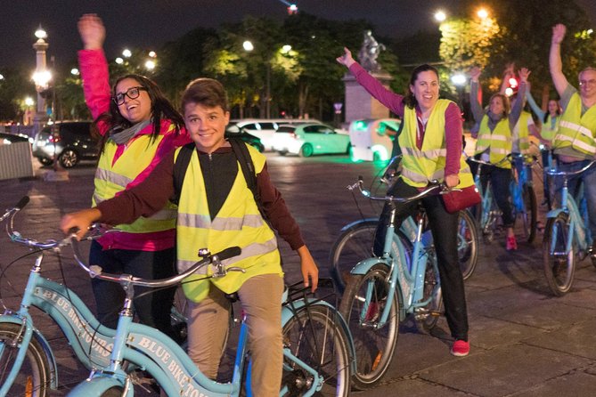 Paris Evening Bike Tour with 1-hour Seine River Cruise - Notre-Dame and the Conciergerie from the river