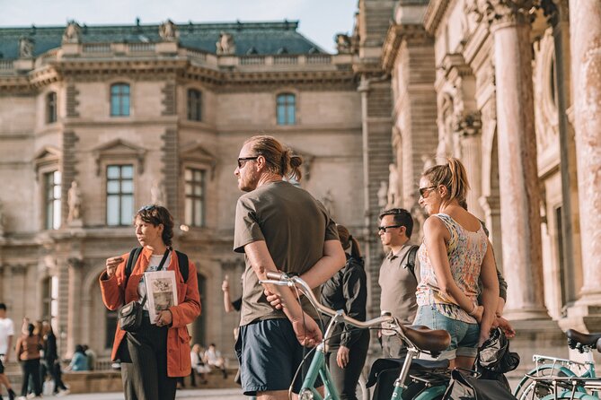 Paris Evening City of Lights Small Group Bike Tour & Boat Cruise - Key points before you book