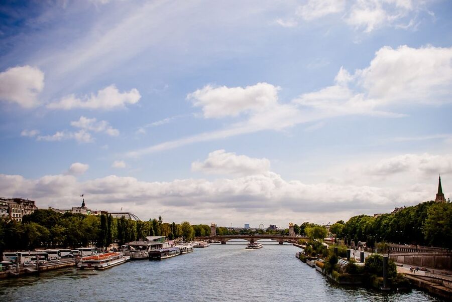 Paris: Scenic E-bike tour with optional Seine Cruise - Who should book this Paris e-bike tour?