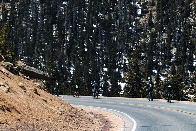 Pikes Peak Summit Downhill Bike Tour - Reaching the Pikes Peak summit