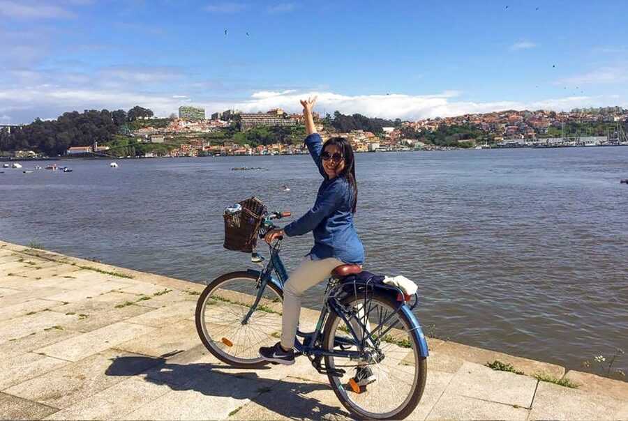 Porto: City Bike Rental - Cobblestones, Traffic, and the Limits of Comfort
