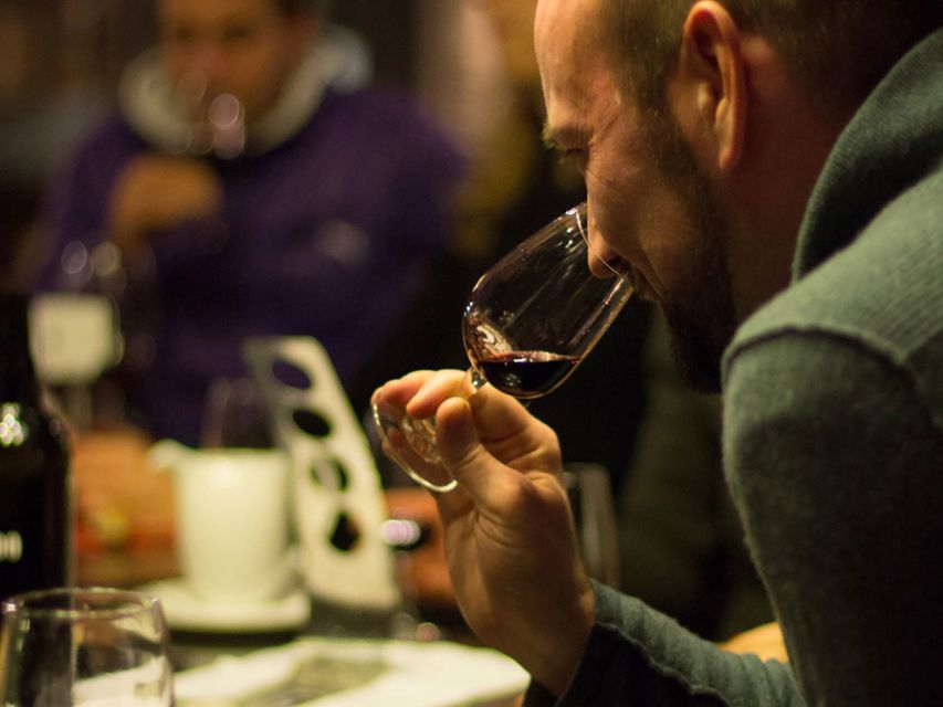 Porto: Self-Guided Bike and Boat Tour with Port Wine Tasting - The Six Bridges cruise from the Douro