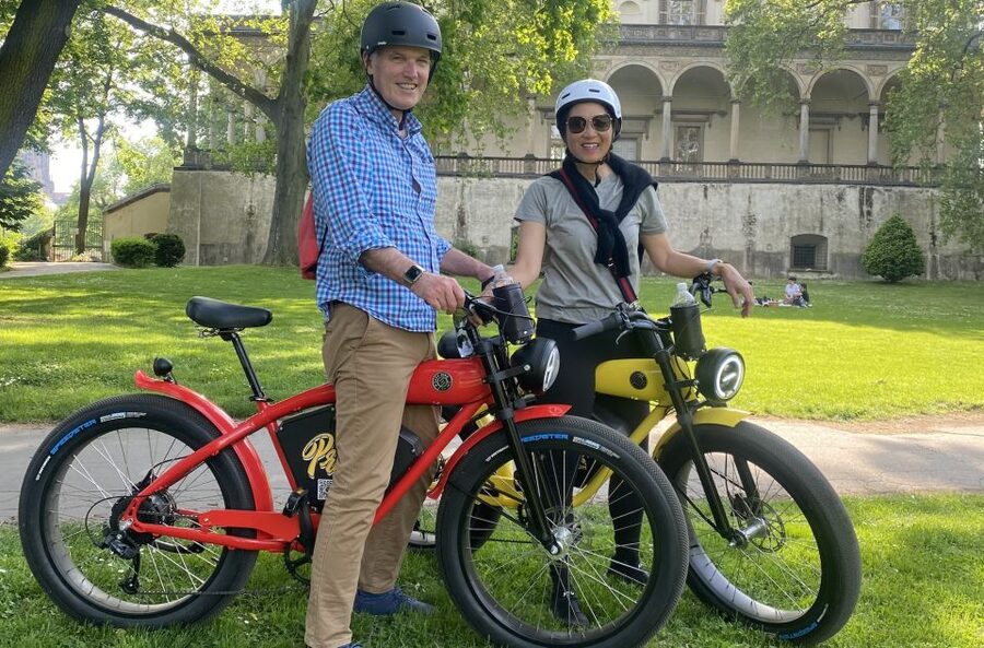 Prague: 10 Must-See Landmarks & Viewpoints on E-Bike Tour - What the guide adds to the ride