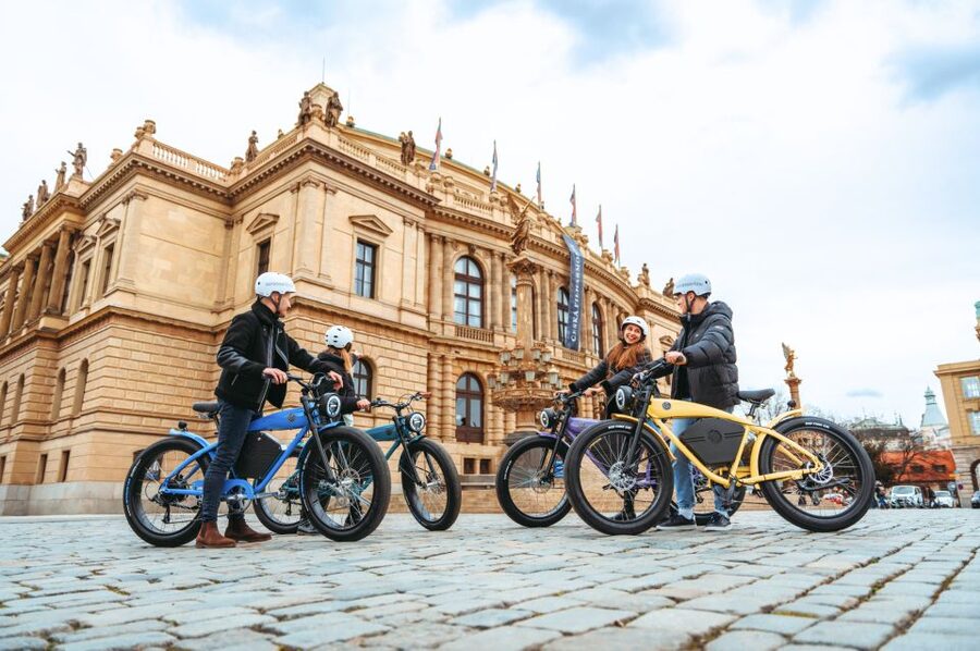 Prague: 10 Must-See Landmarks & Viewpoints on E-Bike Tour - Along the river to Rudolfinum and Josefov