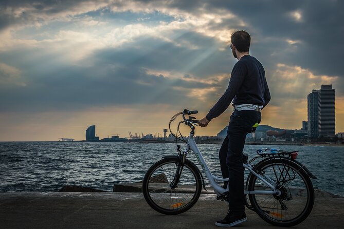 Private Barcelona E-Bike Photography Tour - Why an e-bike is a smart way to meet Barcelona