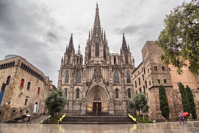 Private electric bike tour - Discovery of Barcelona - Key points at a glance
