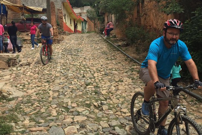 Private Historical Tour in the Sierra Santa Rosa by Bicycle - Leaving Guanajuato for the Sierra Santa Rosa