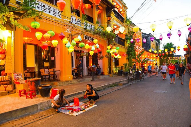 Private Hoi An Bike, Thu Bon River Cruise & Dinner Experience - Hoi An by bicycle, boat, and barbecue