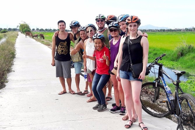 Private Hoi An Bike, Thu Bon River Cruise & Dinner Experience - Guides make the private format worthwhile