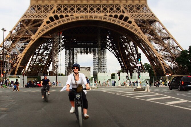 Private Paris electric bike ride with video - Through the Latin Quarter and Saint-Germain-des-Prés