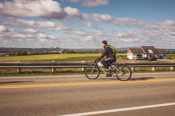 Quebec City - Electric Bike Rental on Ile d'Orléans - How the Bikes Handle