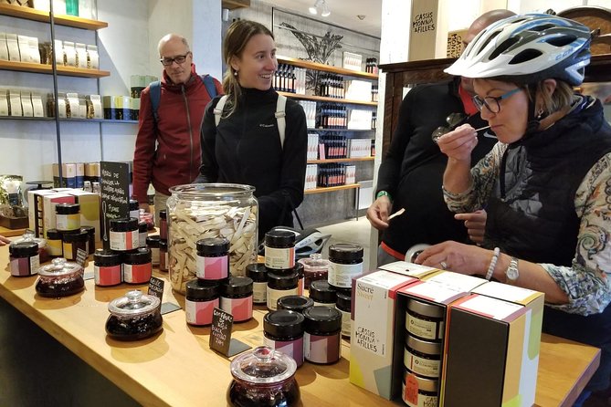 Quebec City - Guided E-Bike Tour & Tastings - Ile d'Orléans - Belgian Pralines at the Island Chocolate Factory