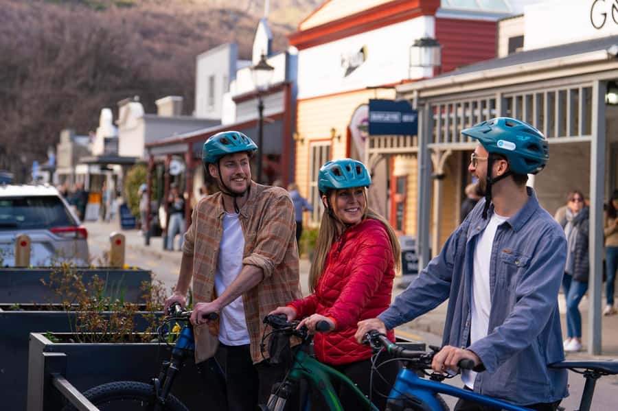 Queenstown: Self-Guided Bike Ride on the Arrow Bridges Trail - From Queenstown to Arrowtown in 25 minutes