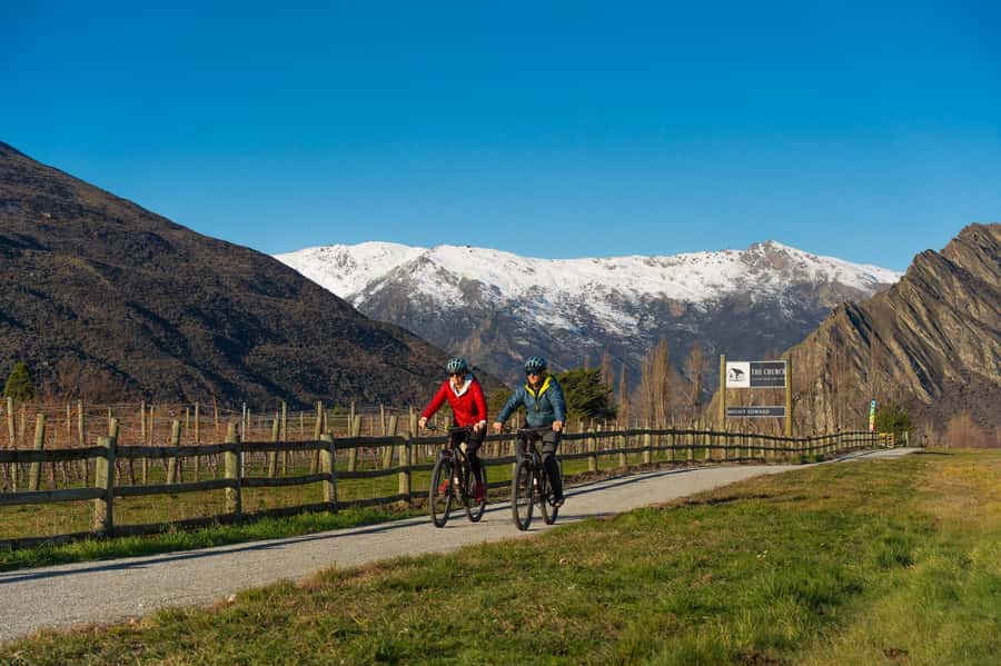 Queenstown: Self-Guided Gibbston Valley Wineries Bike Tour - The first ride: rivers, bridges, and the bungy site